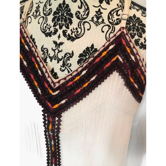 Sanctuary Sleeveless Mini with Aztec Accents Dress size Small NEW - Picture 9 of 9